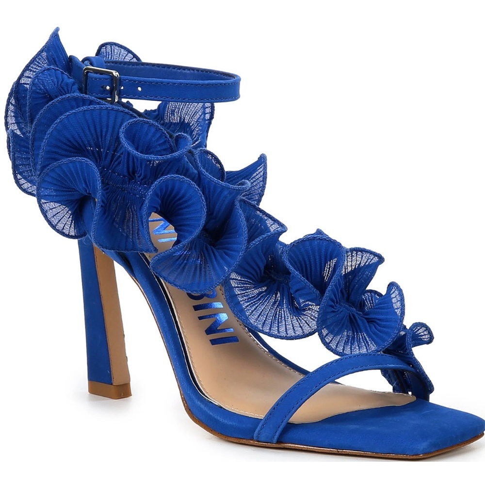 NWT Gianni Bini Franz Suede Chiffon Ruffle Dress Sandals 6,5